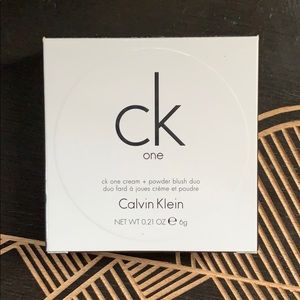 CK one cream + powder blush duo in 800 “Style”